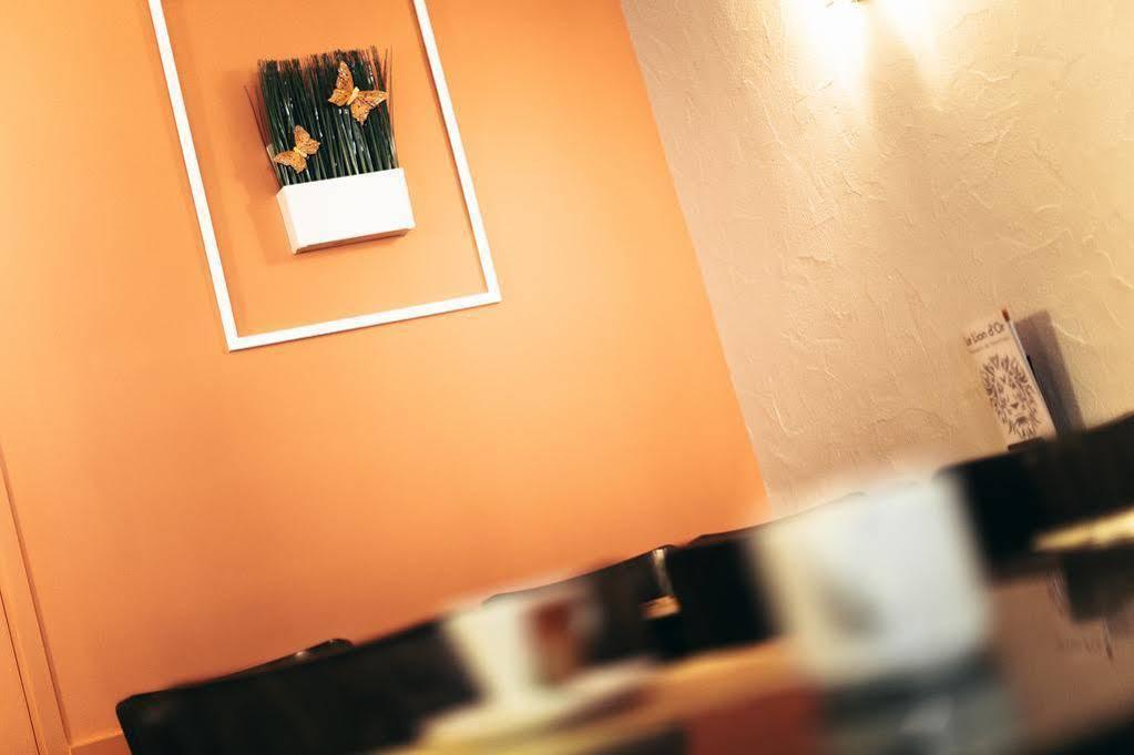 Hotel Brasserie Le Lion D'Or Meximieux Kültér fotó